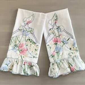 Vintage Pillowcases Set of 2 Handmade Sewn Floral Southern Ladies Bonnet Ruffle